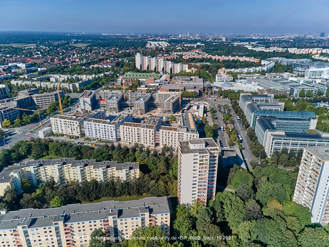 19.09.2021 - Perlach Plaza und Umgebung in Neuperlach 
